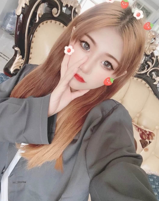 温州白虎妹妹性欲极强 等你调教